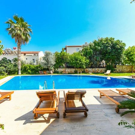 Duplex House With Shared Pool Near Beach In Kalkan Apartment ภายนอก รูปภาพ